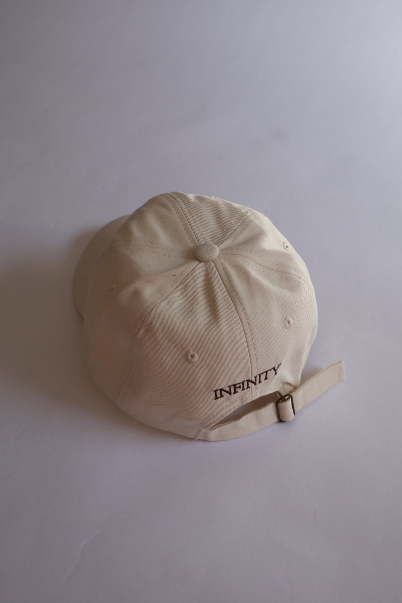 Golden Girl Infinity Cap