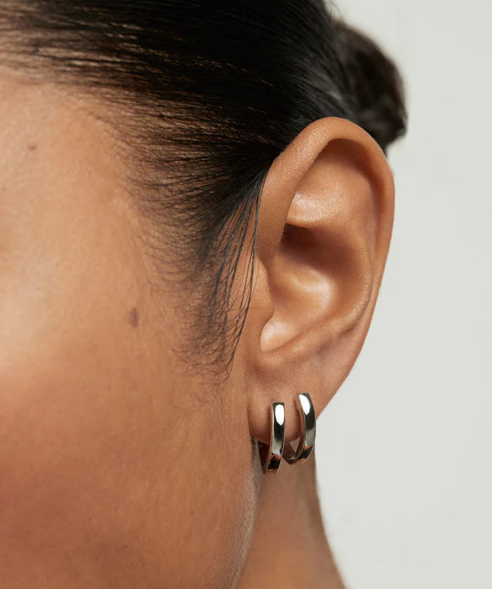 Vera hoops